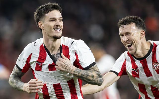 星空体育在线登录包含欧冠倒计时；埃因霍温今晚止住颓势；细节引发关注；球迷炸锅；纪律约束更严格的词条